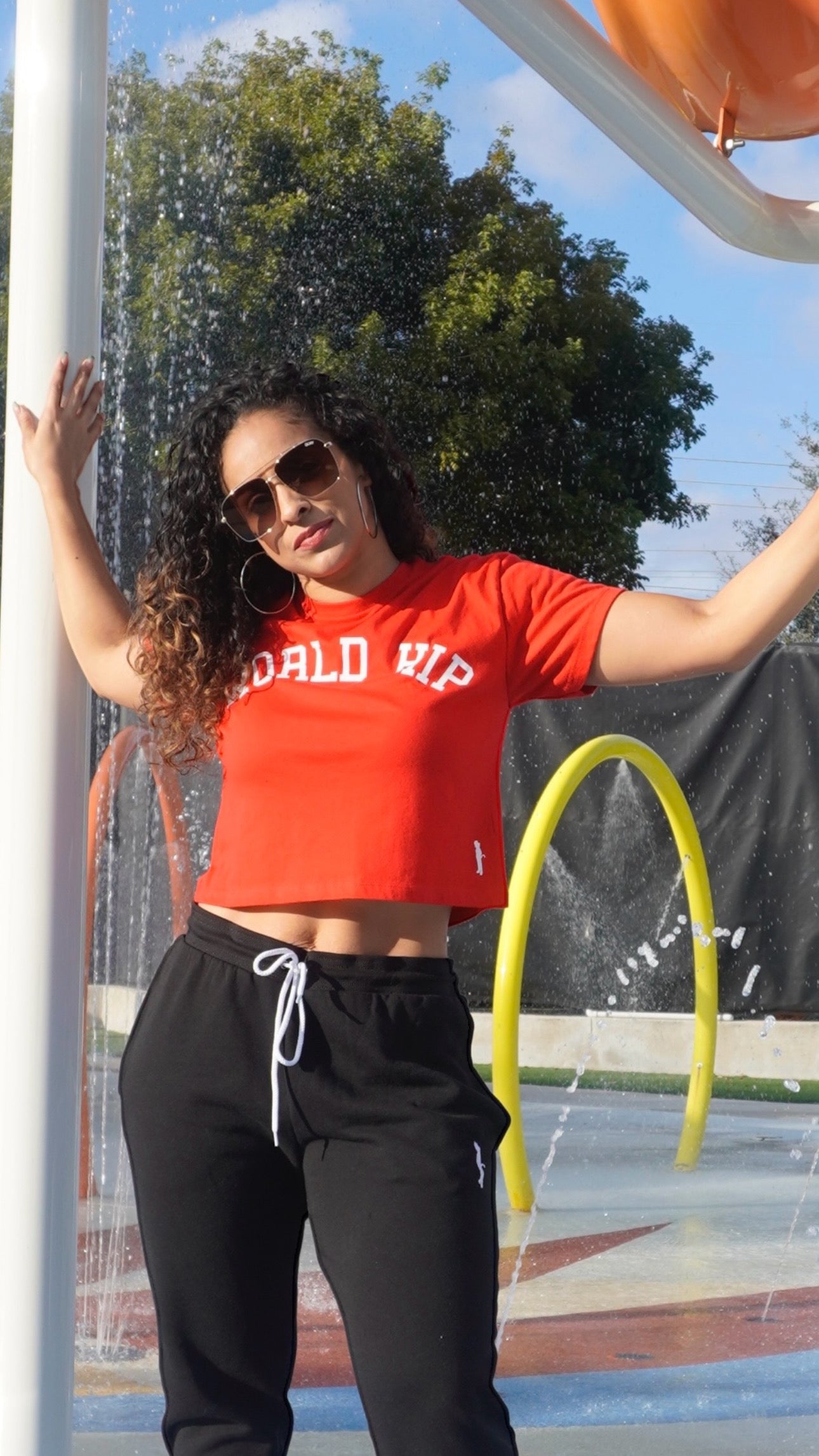 World Hip - Women's Flowy Crop